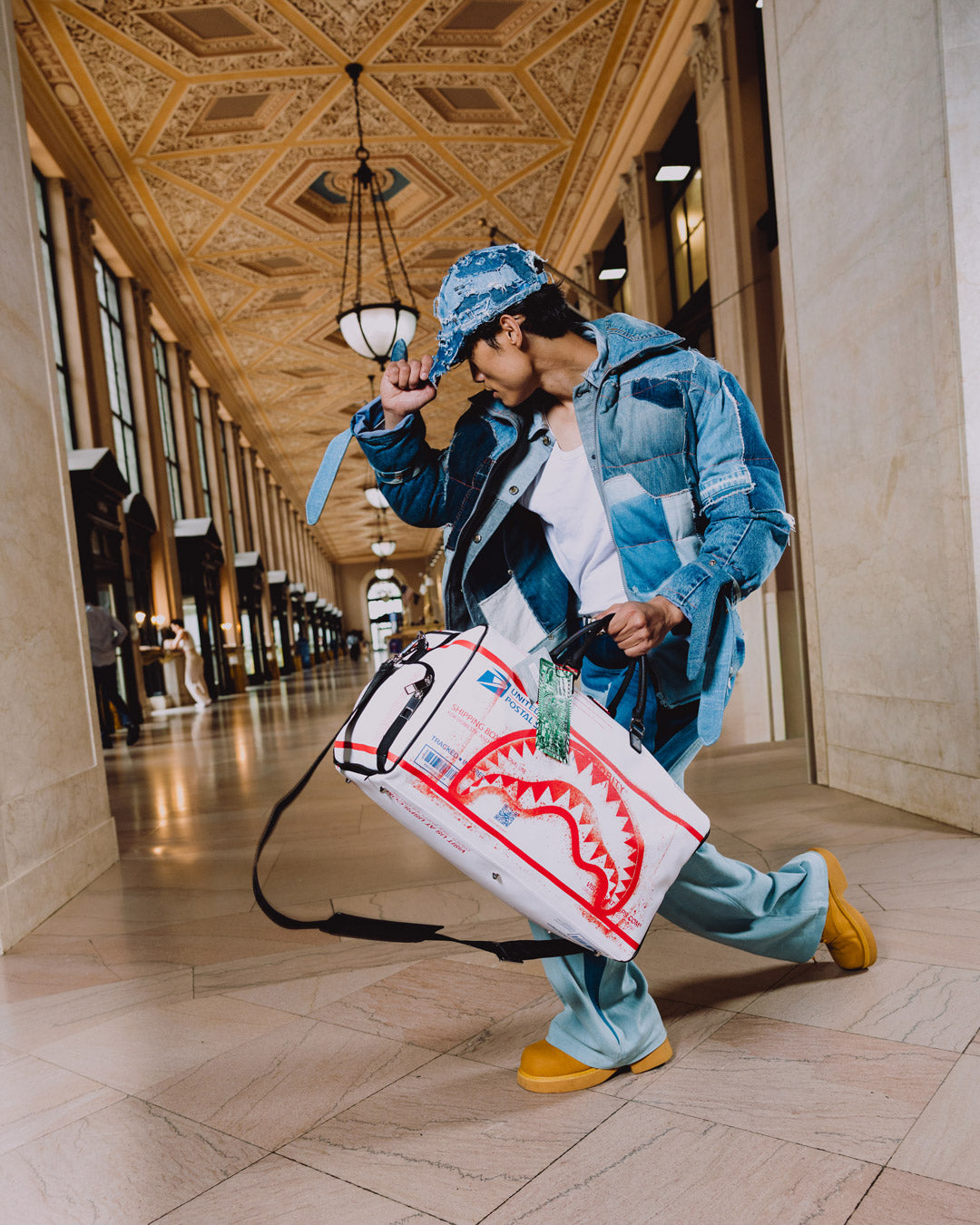USPS SHIPPING BOX DUFFLE